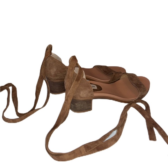 Steve Madden Brown Lace-up Heel - Picture 2 of 2